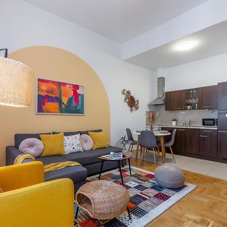 Cozy Home By Bella In The Heart Of Budapesta Exterior foto