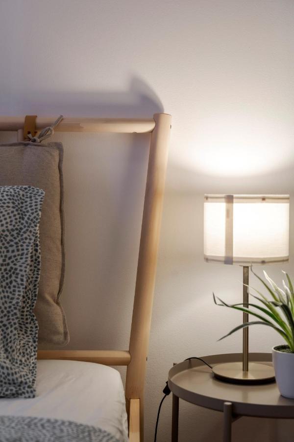 Cozy Home By Bella In The Heart Of Budapesta Exterior foto